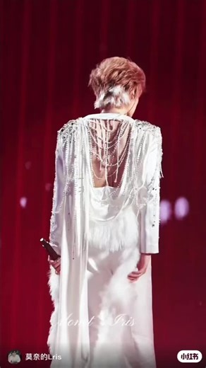 Concert năm mới 2026 Day3 stage solo của Trương ca- nguyệt thần hạ phàm🤩🐿️#trươngchânnguyên #tnt #tnt_thời_đại_thiếu_niên_đoàn #concertnammoi2026 #tffamily