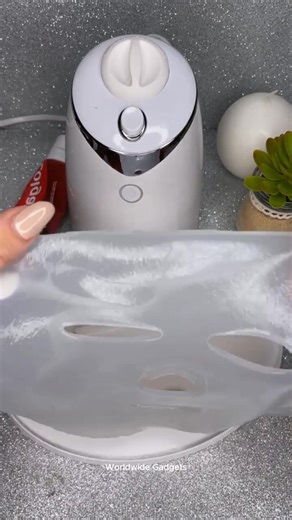 Make Your Own Natural Face Mask at Home! This is the Electric Facial Mask Maker Machine! With it, you can create your own natural face masks using any fruit or ingredient you like. Just extract the juice, pour it into the machine — and your mask is ready in minutes! Apply it to your face for a fresh, natural glow ✨ 👉 Follow us to get yours! The purchase link is in the first comment. #facialmaskmaker #diybeauty #NaturalSkincare #glowup #selfcare #beautytools #HomeSpa #healthyskin #facemaskmachin