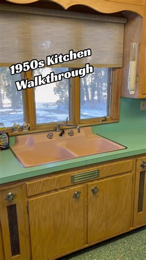 1950s Kitchen Walkthrough: A Vintage Home Tour