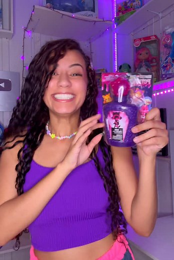 Unboxing Monster High Dolls: Lagoona and Frankie