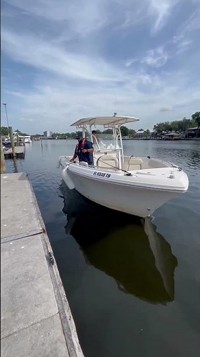 Boat Docking Tricks You Need To Know! ⚓ #SafeBoatingWeek