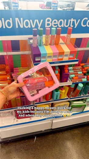 Back to School Gifts for Girls | Beauty Finds for Tweens & Teens #femininestyle #girlyessentials