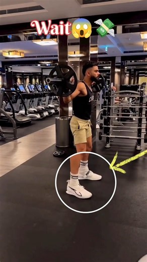 Black tank + beige shorts = clean, powerful & focused look 🖤🤎 #viratkohli #rcb #ipl #trendingnow