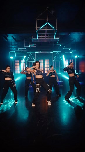 Team Naach on Instagram: "Come learn this fun routine with @bhaiyajiismile Routine slated by @madhusreeprakash @nair.pavithra @pandeyritika0611 @dance21_anjali ❤️ Date : 18th January, Saturday Time : 12pm - 3pm IST Venue : B You Dance Academy, Andheri West ❤️ Go register on our website www.teamnaach.in"