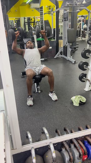 19K views · 183 reactions | Gym para poder cargarte 殺♥️ #23cmdechocolate @destacar Moreniito Gonzalez Alexis Gonzalez Valdez | Alex Gonzalez | Facebook