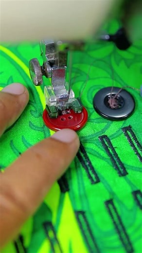 Reliable Sewing Button Using Special Machine Tutorial #reliablemethod #buttonwork #garment
