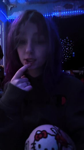 ariel (@arix8402)’s videos with original sound - ……