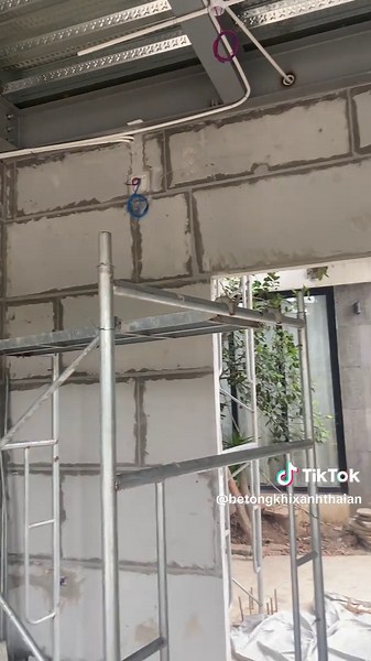 Nhà Khung Thép Tấm Bê Tông Khí Chưng Áp