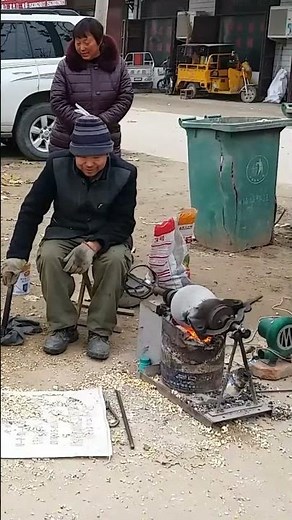 Popcorn Cannon in China Shorts