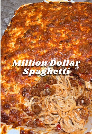 Million Dollar Spaghetti🍝🤑 Full recipe on my substack, link in bio💕 Ingredients: Meat Sauce: Vegetable oil Yellow onion Red bell pepper Green bell pepper Garlic Ground beef Ground pork Cajun seasoning Chicken bouillon Paprika Cayenne pepper Dried thyme Garlic powder Tomato paste Marinara sauce Beef broth or water Bay leaves Alfredo Sauce: Unsalted butter Garlic Heavy cream Dried oregano Italian seasoning Kosher salt Cayenne pepper Garlic powder Onion powder Chicken bouillon Parmesan cheese Mo
