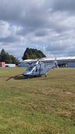 W Rnzaf AW-109 #rnzaf #helicopter #planespotting #airshow #airforce #avgeek #military #militarylife #militarytiktok #militok #aviation #pilot #aviationlovers #pilotlife #viral #aviationlife #flying#cockpit #militaryedit #xcyzba #viral#jet #jetedit #fyp #fy #fypage