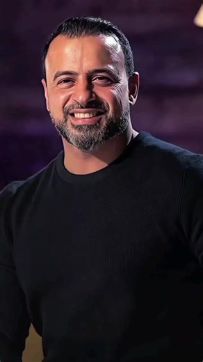 مصطفى حسني: رحلة في الإيمان والتأمل