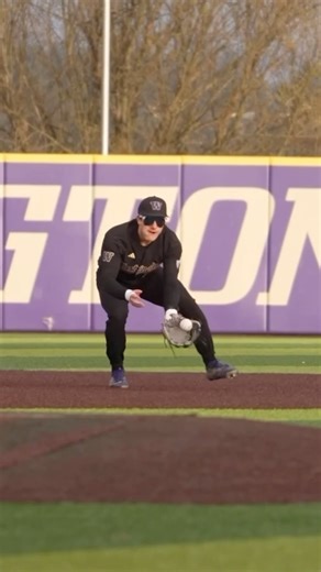 This turn 🤌 | Washington Husky Baseball