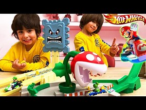 HOT WHEELS MARIO KART Ruinas Roca Picuda y Rampa Piraña con Dani y Evan
