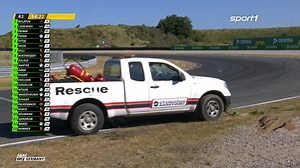 Tollpatsch des Tages! Abschleppdienst wird zur Lachnummer | SPORT1