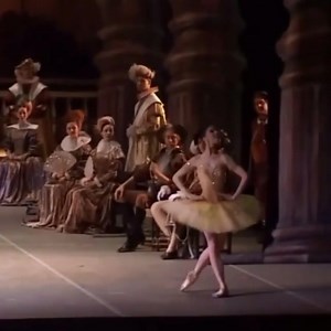 Don Quixote - Bridesmaid variation. Natalia Osipova source: https://www.instagram.com/p/CN73vgvAFEV/?igshid=v6l9i1y5q2b6 | Ballet Mon Amour