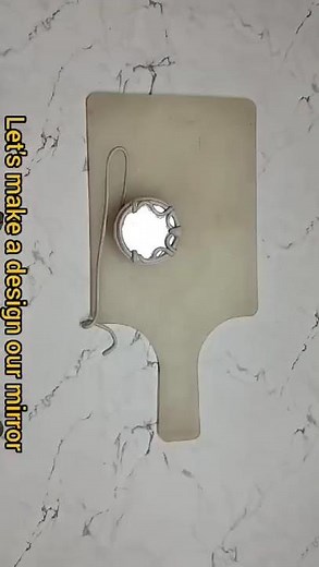 DIY Vintage Vanity Mirror | Miniature Vintage Hand Mirror & Creative Mirror Decorating Ideas