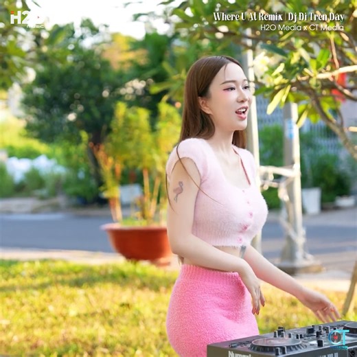 19K views · 536 reactions | Where U At Remix | Dj Đi Trên Dây | Andree Right Hand X JC Hưng Cre : Dj Đi Trên Dây #CTMedia #H2OMedia #WhereUAt #DjDiTrenDay #AndreeRightHand #JCHung #WhereUAtDjDiTrenDayRemix | CT Music Group | Facebook