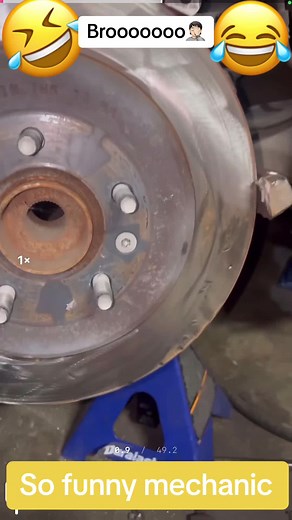 Innovative Car Mechanic Tricks for Tough Repairs