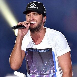 Here's Why Luke Bryan Punched a Fan in the Middle of His Concert