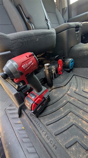 For many, driving in the car is a sore topic for back and leg pain. I tested out these cool tools: @desert.does.it Seat Jackers and Front Multi Mount Panels. Seat Jackers are all about comfort with zero gravity neutral posture and are simple to install. The front mount is awesome for my tool storage and a pretty neat design. #carupgrades #ad #desertdoesit #drivingcomfort #usproducts #tips #offroading | Revive Home Tips