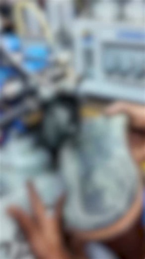 The Process to Prepare our No.10 stitcher🪡🧵 The back bone of production , with every Jim Green boot passing by, getting a double 360 degree stitch making every boot built to last 💪🥾 #MyJimGreens #JimGreen | Jim Green Footwear