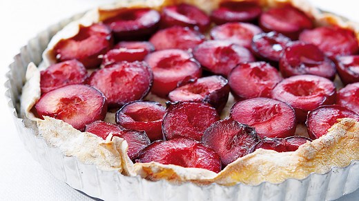 Tarte aux prunes rouges poudre d'amande