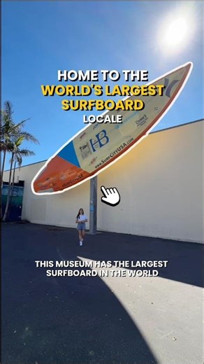 International Surfing Museum Huntington Beach. Duke Kahanamoku tribute. Worlds largest surfboard