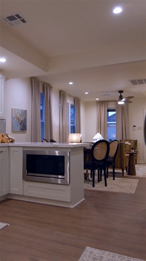 Take a look at Keith and Evan's flip(s) from the #BargainBlock NOLA finale! 😍 #BeforeAndAfter Also, head to the 🔗 in our bio to see their most imaginative home-exterior transformations! 🤩 | HGTV