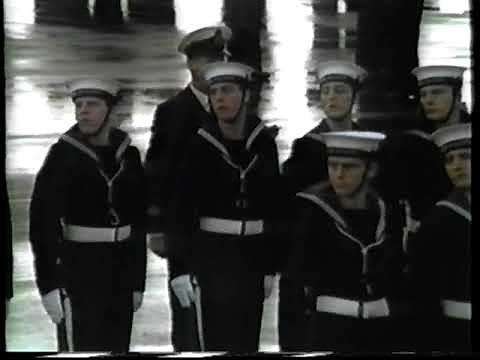 Royal Navy HMS Raleigh 1984 Drake43 passing out parade