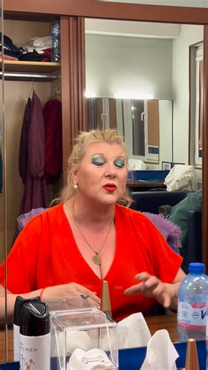 🥼 Диагноза: смях до пристрастяване! 🥼 „ЛУДИ ЗА ВРЪЗВАНЕ“ с режисьор Калин Сърменов: най-забавната терапия на Сатирата, гледайте на 📅 24.01. (събота) | 🕢 19:30 | Голяма сцена 🥼С участието на Албена Михова, Божидар Мицев, Борислав Захариев, Деляна Хаджиянкова, Деница Даринова, Кирил Ефремов, Стела Ганчева, Анита Ангелова 🎟 Билетите ни до края на февруари са на специалната цена от 11 € и са на https://bit.ly/3AIHcgm и касата на Сатиричен театър "Алеко Константинов" | Сатиричен театър "Алеко К