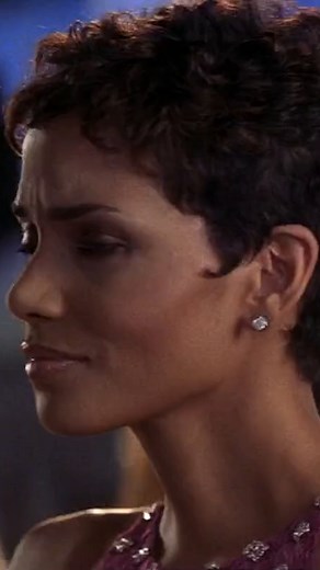 She’ll always be a Jinx to us. Happy Birthday to Halle Berry! | James Bond 007