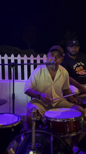 Live Music Experience in Fiji's Vibrant Vibe