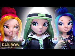 Opening Night Drama! 🎭 | Season 2, Episode 6 | Rainbow High