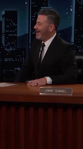 #standupclip #comedynight #livedlaughing #crowdmoment #funnyreel