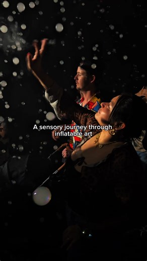 🎈 Over 7 million visitors worldwide — now it’s Chicago’s turn! ✨ EmotionAir, the new Balloon Museum exhibition, is ready to blow your mind. An unforgettable experience for kids, families, and grown-ups alike! 📅 Starting October 30 📍 The Fields Studios – Gate 1, 2828 N. Pulaski Rd, Chicago, IL 60641 👉 Get your tickets now! | Balloon Museum