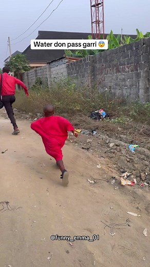 Funny Emma's Hilarious Water Challenge Moments