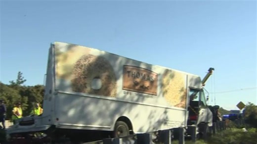 Crash involving bread truck on I-95 North in Lynnfield