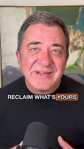 12K views · 319 reactions | Don’t walk through life disconnected from your own heart. It’s time to reclaim your internal world — it’s yours for a reason. You deserve to feel, to think, to decide for yourself. Ask yourself today: What’s actually mine to carry? What do I want more of—or less of? What am I feeling right now? What am I needing? What am I ignoring? That self-awareness? That’s where boundaries begin. | Henry Cloud | Facebook
