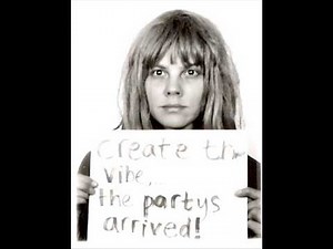 Scout Niblett - Dinosaur Egg