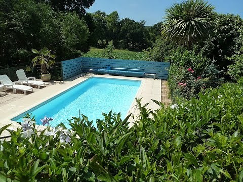 How to patch and repair a leaking pool underwater ( quick, cheap and easy pool repair) Pool Repair