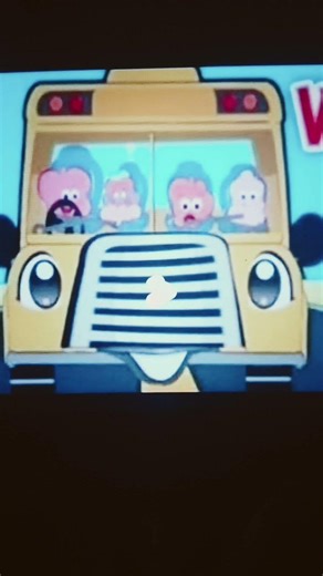 cartoon rhymes bus tums intro a candy