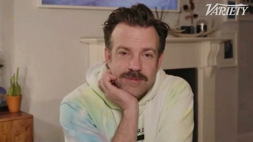 Jason Sudeikis 2021 Golden Globes Backstage