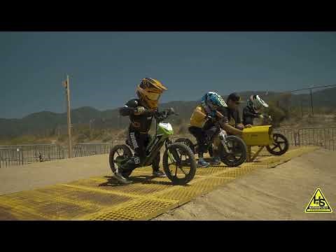 Kawasaki Elektrode Overview at the Track vs Stacyc