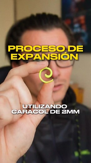 Proceso de expansion de oreja a 2mm, con esto empezaré a expandir mi oreja derecha hasta llegar a 10mm🖤 👉 Habrá un vídeo por cada medida que suba para que puedan ver el proceso completo, y así aprendan a hacerlo bien si es que aún no tienen una 🐈 ⚠️ Este proceso también se puede hacer en un estudio profesional, queda a criterio personal el método para hacerlo, personalmente prefiero hacerlo solo, porque así voy viendo el tamaño de forma gradual 👂👀 ♠️ Cuentanos tus experiencias con expansion