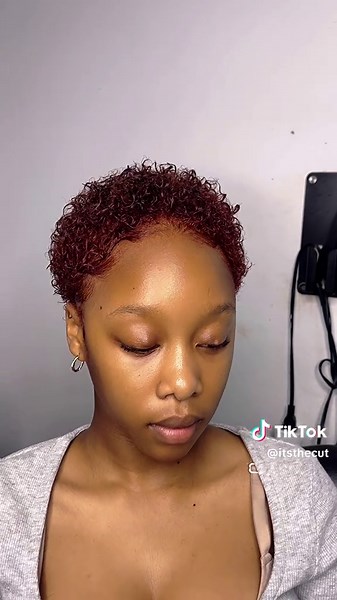 Burgundy colour on Texturized 4c hair