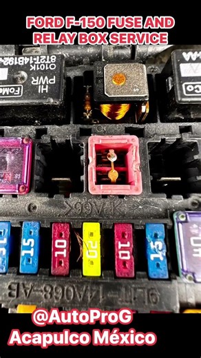 FORD F-150 FUSE AND RELAY BOX SERVICE #ford #fordf150 #fusebox #relay #service #Servicio