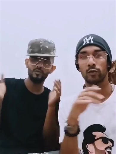 Kamini SMOKIO 🗣️ REEZY ♥️ #Z30K10 #tiktok #kevinsmokio❤️ #smokapissuwak #smoka #smokio #smokio__official #rapper #smokasmoka❤️ #44kalliya ##respect #smokasmoka❤️ #44kalliya #views #trend #fyp #Sameem_boy1 #viral #single #king #srilankatiktok