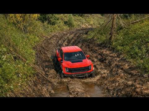 TESTING THE FORD F-150 RAPTOR IN EXTREME MUD (SnowRunner)