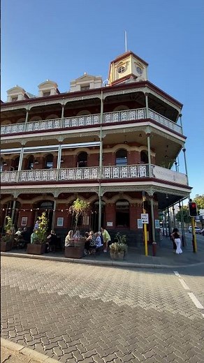 Welcome to Fremantle, where colonial history, street art create the ultimate Aussie experience! 🇦🇺💙